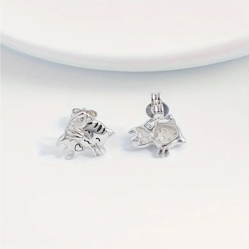 Sterling Silver Cat Heart Stud Earrings - Picture 4 of 7